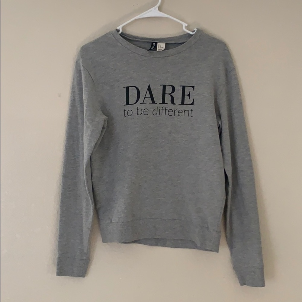 NWT F21 Dare To Be Different Long Sleeve Small